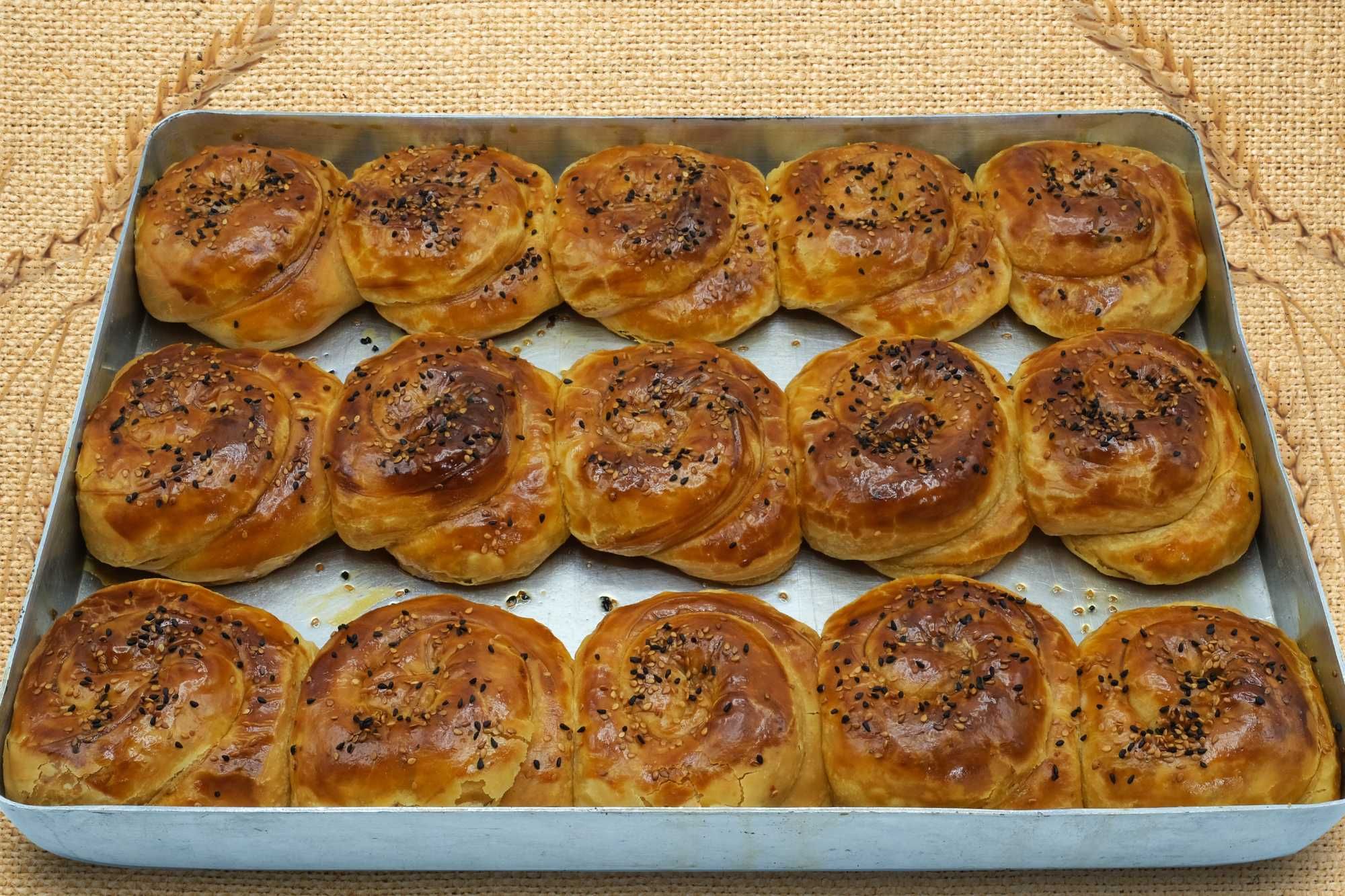 Patatesli Gül Böreği (15 adet Tepsi)