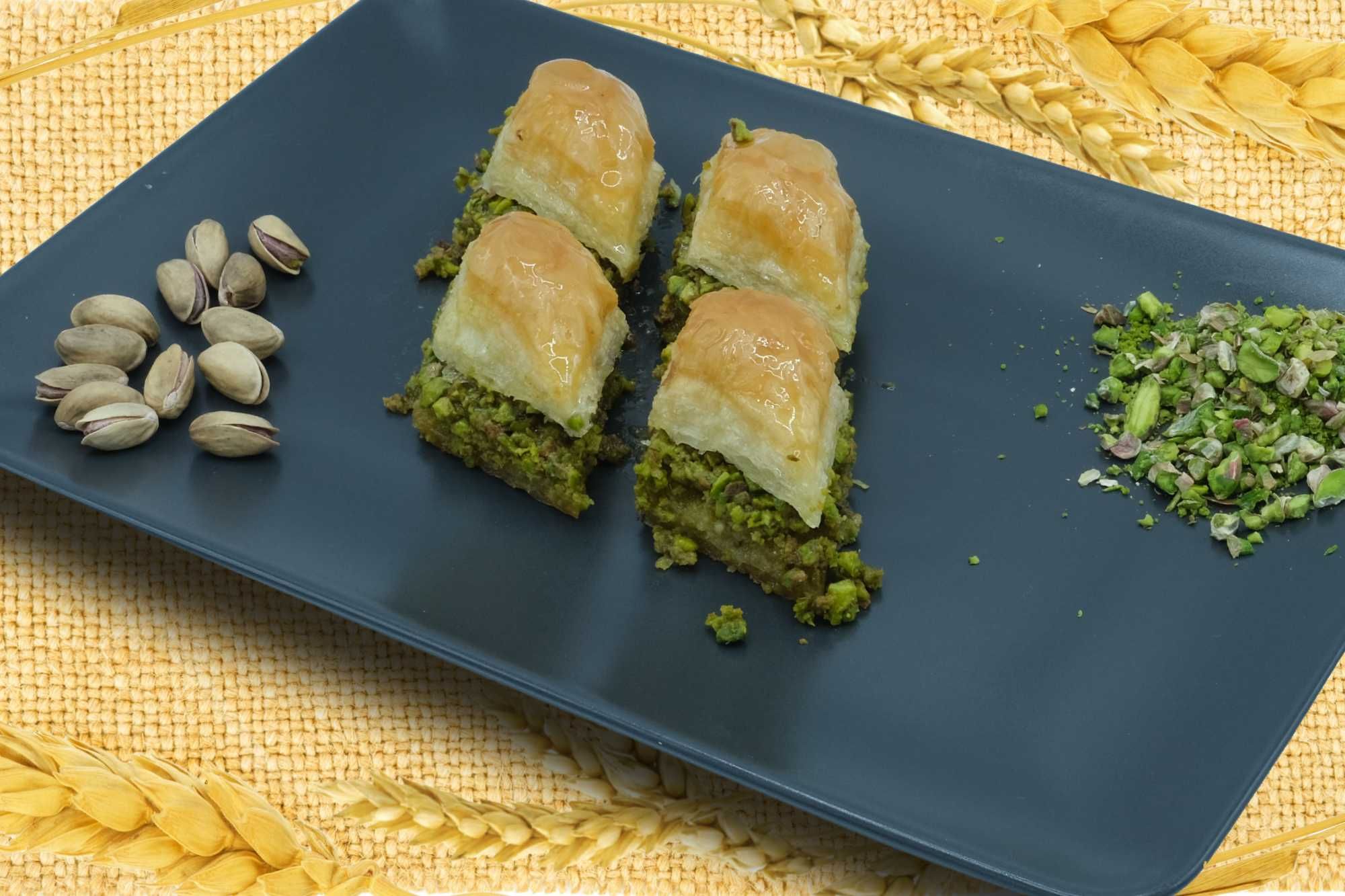 Double Fıstıklı Baklava